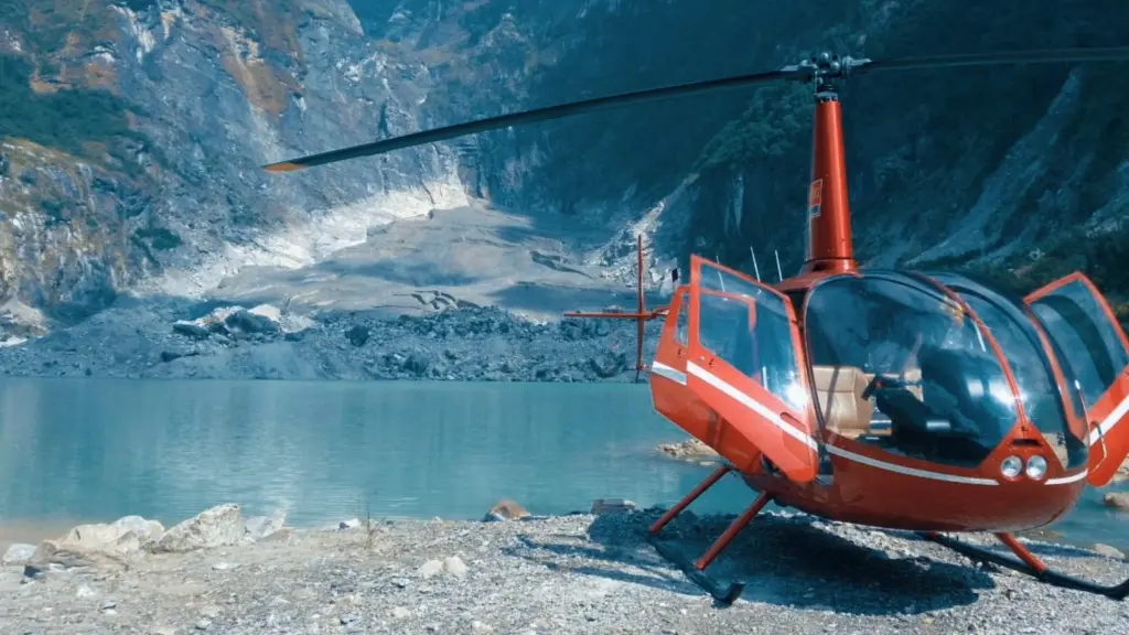 Kapuche Lake Helicopter Tour from Pokhara