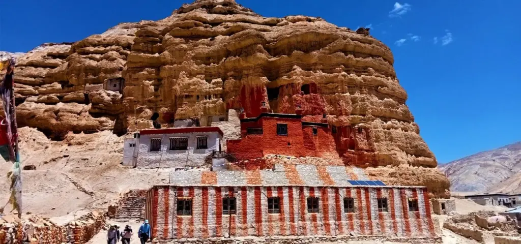 Upper Mustang Sky cave